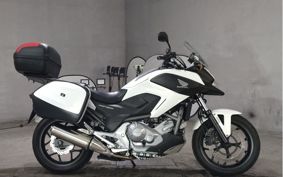 HONDA NC700X RC63