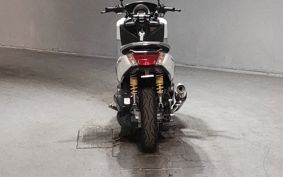 YAMAHA N-MAX 125 SE86J