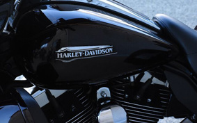 HARLEY FLHTCUTG TRIKE MAL