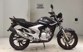 YAMAHA YBR250