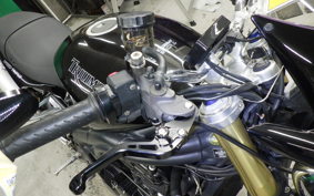 TRIUMPH SPEED TRIPLE 2005