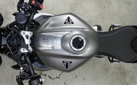 TRIUMPH STREET TRIPLE RS 2026