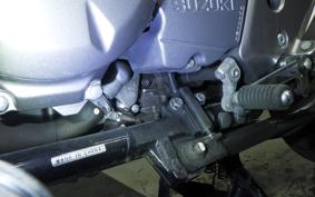 SUZUKI GSR250
