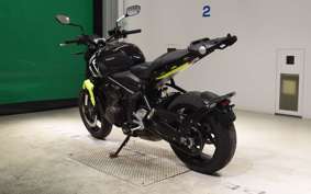 TRIUMPH TRIDENT 660 2023