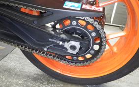 KTM 890 DUKE R 2021