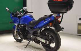 KAWASAKI ZR 700 S 2002