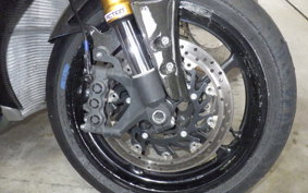 YAMAHA YZF-R1