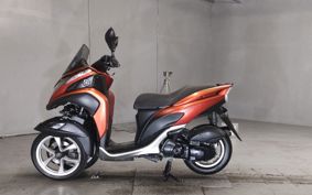 YAMAHA TRICITY 125 SE82J