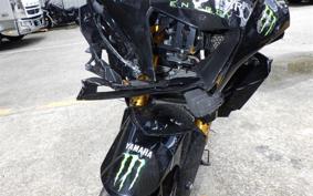 YAMAHA YZF-R15M