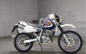 SUZUKI DJEBEL250XC SJ45A