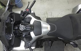 HONDA GL 1800 GOLD WING TOUR DCT 2025 SC79