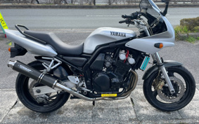 YAMAHA FZ400 1997 4YR