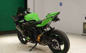 KAWASAKI ZX-25R ZX250E