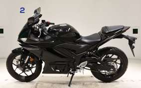 YAMAHA YZF-R25 A 2017 RG74J