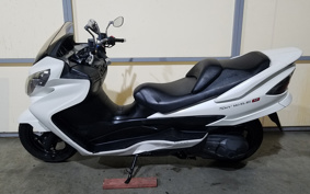 SUZUKI SKYWAVE 250M CJ45A