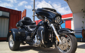 HARLEY FLHTCU 2014 MAL