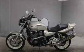 YAMAHA XJR1200 1995 4KG