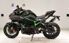 KAWASAKI ZH2 2020 ZRT00K