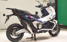 HONDA X-ADV 750 2026 RH21