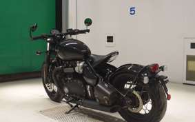 TRIUMPH BONNEVILLE BOBBER 2018