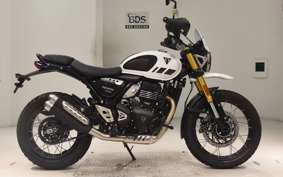 TRIUMPH SCRAMBLER 400XC 2025