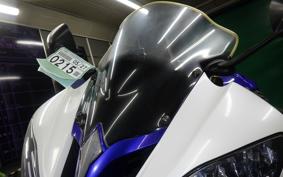 YAMAHA YZF-R6 2011