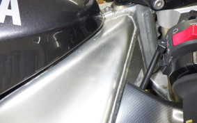 YAMAHA YZF-R1 2001