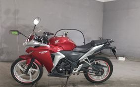 HONDA CBR250R MC41