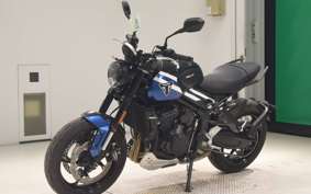 TRIUMPH TRIDENT 660 2024