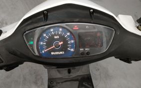 SUZUKI GSR125 UTD44
