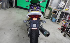 HONDA CBR600F GEN 1 1998 PC25
