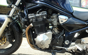 SUZUKI BANDIT 1200 2003 GV77A