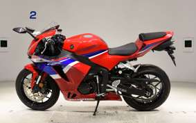 HONDA CBR600RR 2024