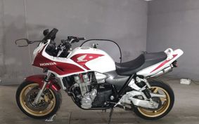 HONDA CB1300SF BOLDOR SC54