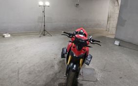DUCATI STREET FIGHTER V4S 1F00AA