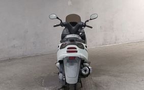 YAMAHA MAJESTY 125 SE27