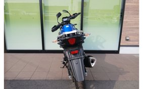 SUZUKI STROM 250 DS11A