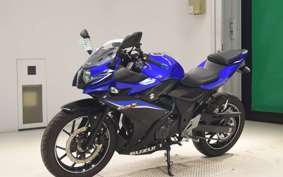 SUZUKI GSX250RA 2015