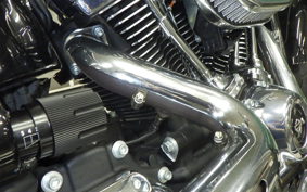 HARLEY FLBS 1870 2023