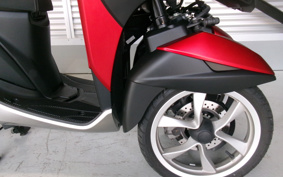 YAMAHA TRICITY 125 SE82J