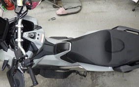 HONDA X-ADV 750 2022 RH10