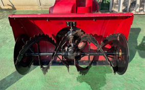 HONDA  SNOW BLOWER  MACHINE 