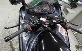 KAWASAKI ZZ1100 NINJA R Gen.2 1998 ZXT10D