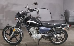 YAMAHA YB125SP PCJL