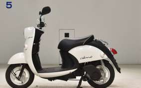 YAMAHA E-VINO SY11J