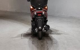 YAMAHA TRICITY 125 SE82J