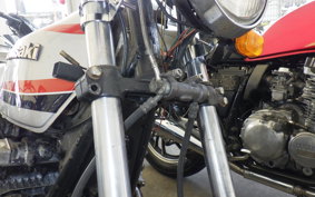KAWASAKI KZ400J<ｴ･ﾀﾞ> KZ400J