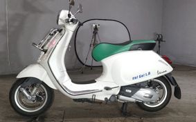 VESPA LX125 ..