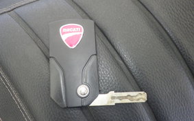 DUCATI ディアベルストラー(ショル
