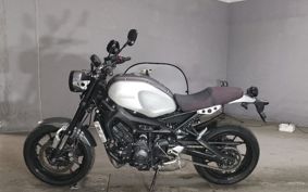 YAMAHA XSR900 RN46J